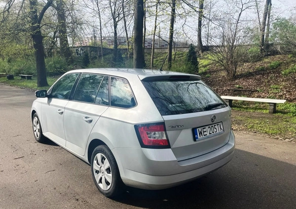 Skoda Fabia cena 35999 przebieg: 117285, rok produkcji 2018 z Warszawa małe 29